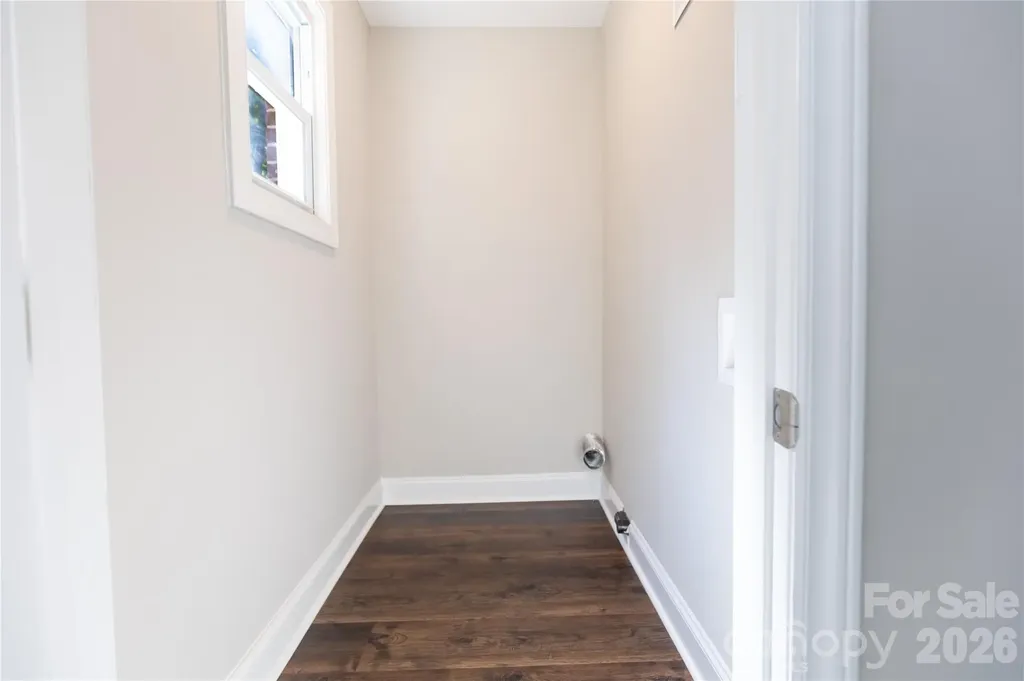 2325 N Glenn Avenue Winston Salem NC 27105