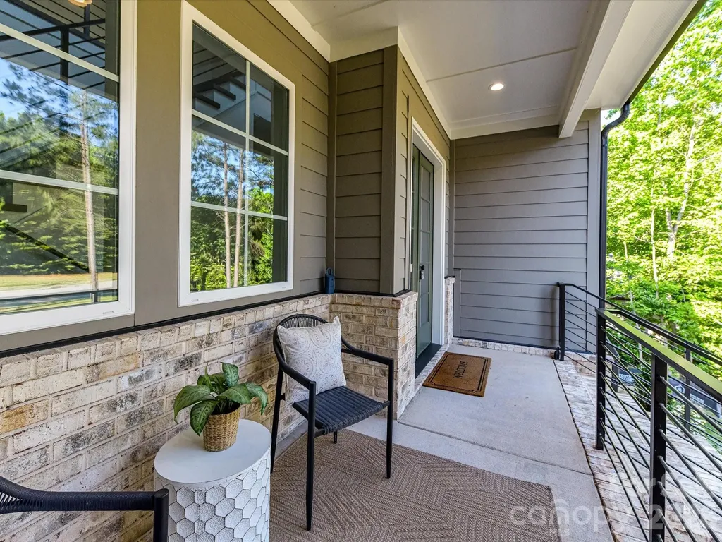 4609 Firethorn Court Denver NC 28037