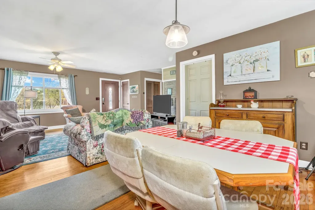1195 Hendersonville Highway Pisgah Forest NC 28768