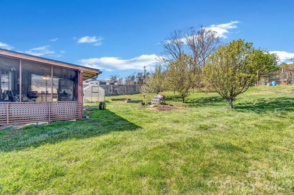 1195 Hendersonville Highway Pisgah Forest NC 28768
