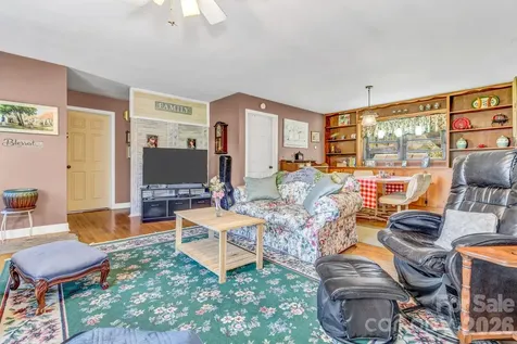 1195 Hendersonville Highway Pisgah Forest NC 28768