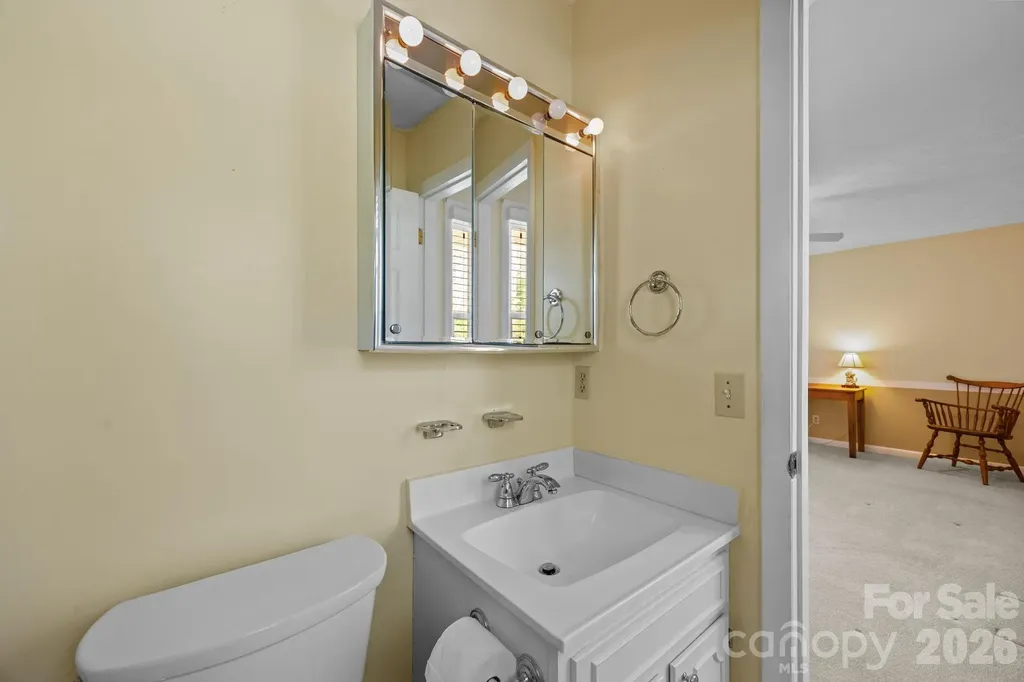 3124 Primrose Drive Hendersonville NC 28792