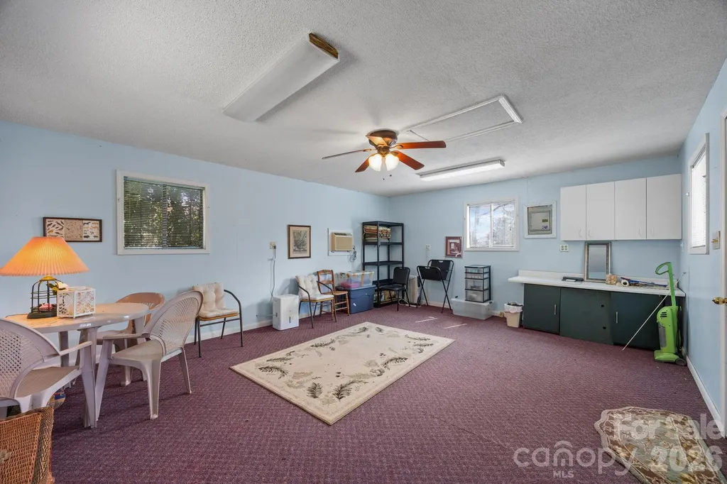 3124 Primrose Drive Hendersonville NC 28792