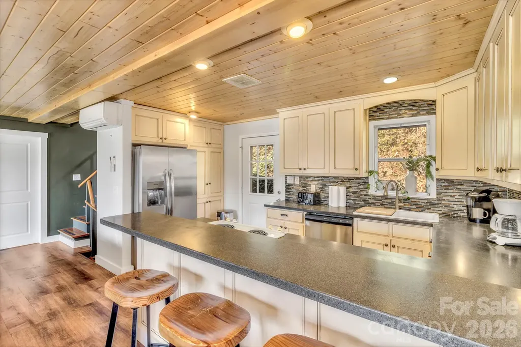 80 Hidden Falls Road Maggie Valley NC 28751