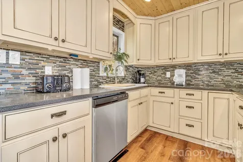 80 Hidden Falls Road Maggie Valley NC 28751