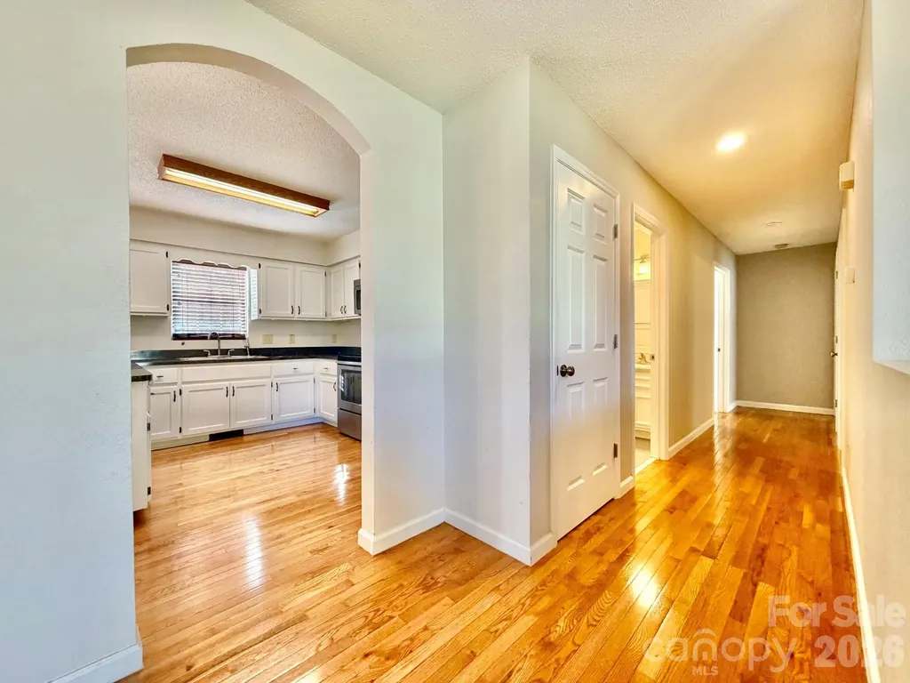 15 Luther Stafford Avenue Taylorsville NC 28681