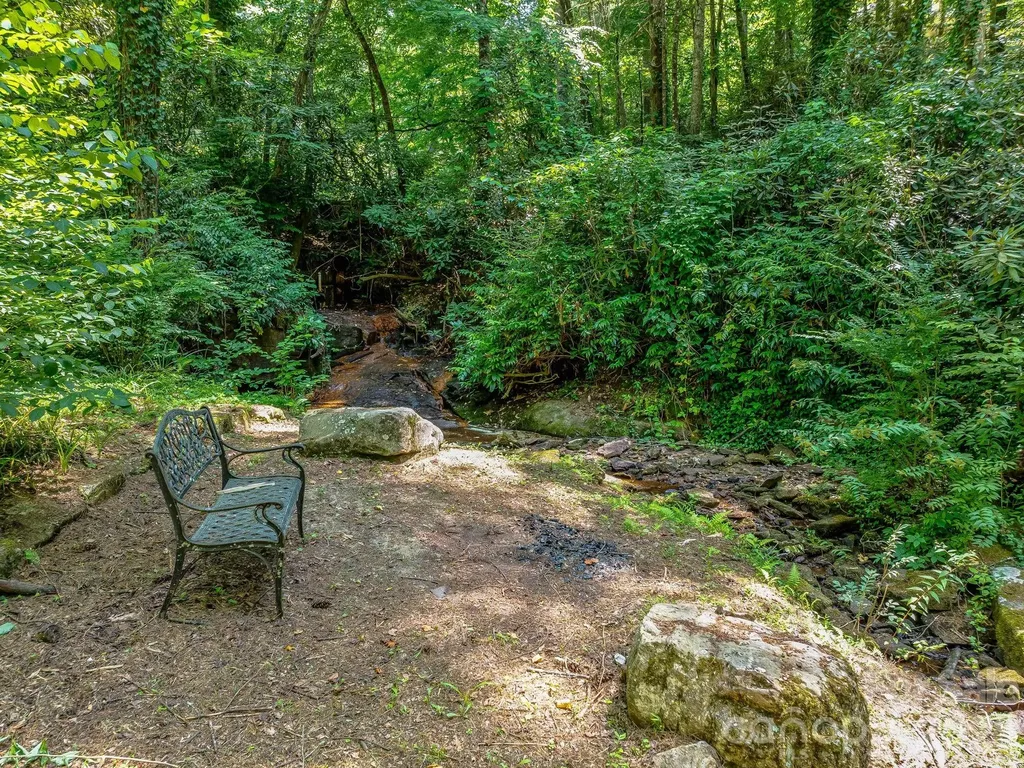 163 Northern Lights Lane Hendersonville NC 28739