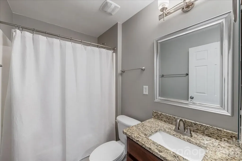 2301 Whitford Lane Charlotte NC 28210