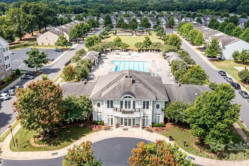 2301 Whitford Lane Charlotte NC 28210