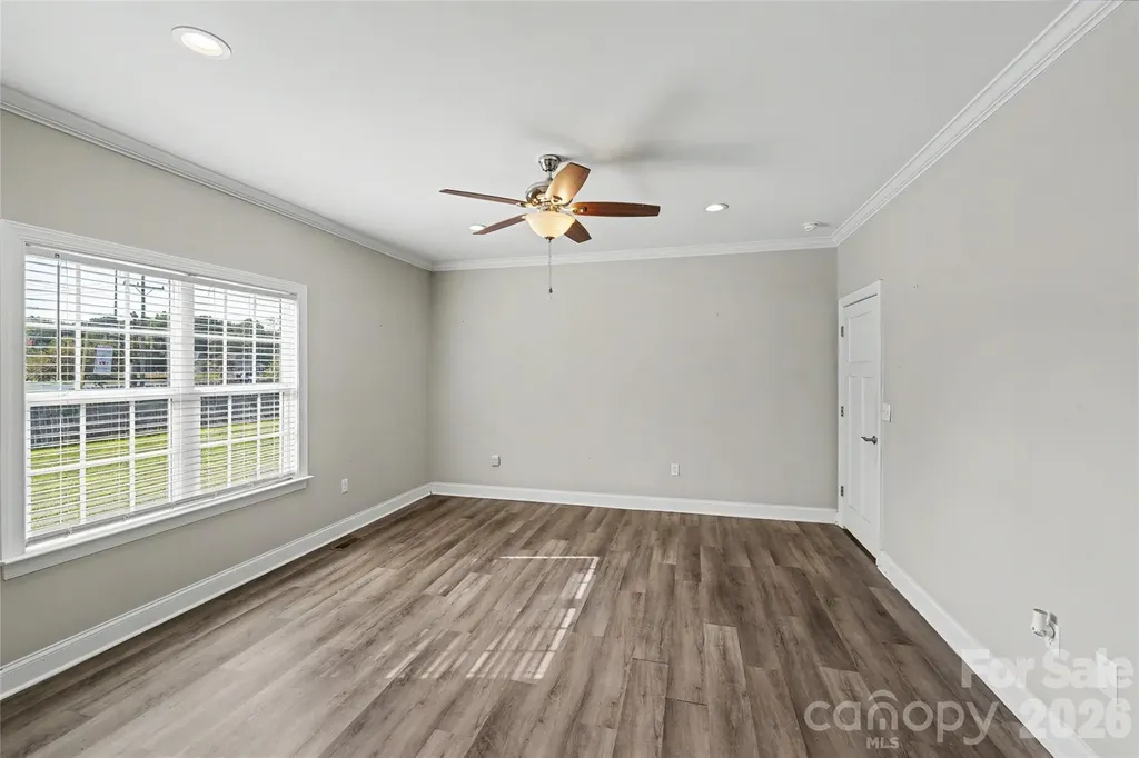 417 E Virginia Avenue Bessemer City NC 28016