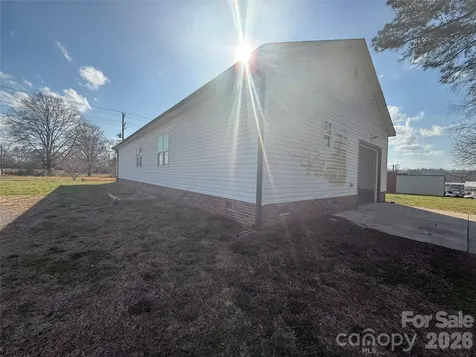 417 E Virginia Avenue Bessemer City NC 28016