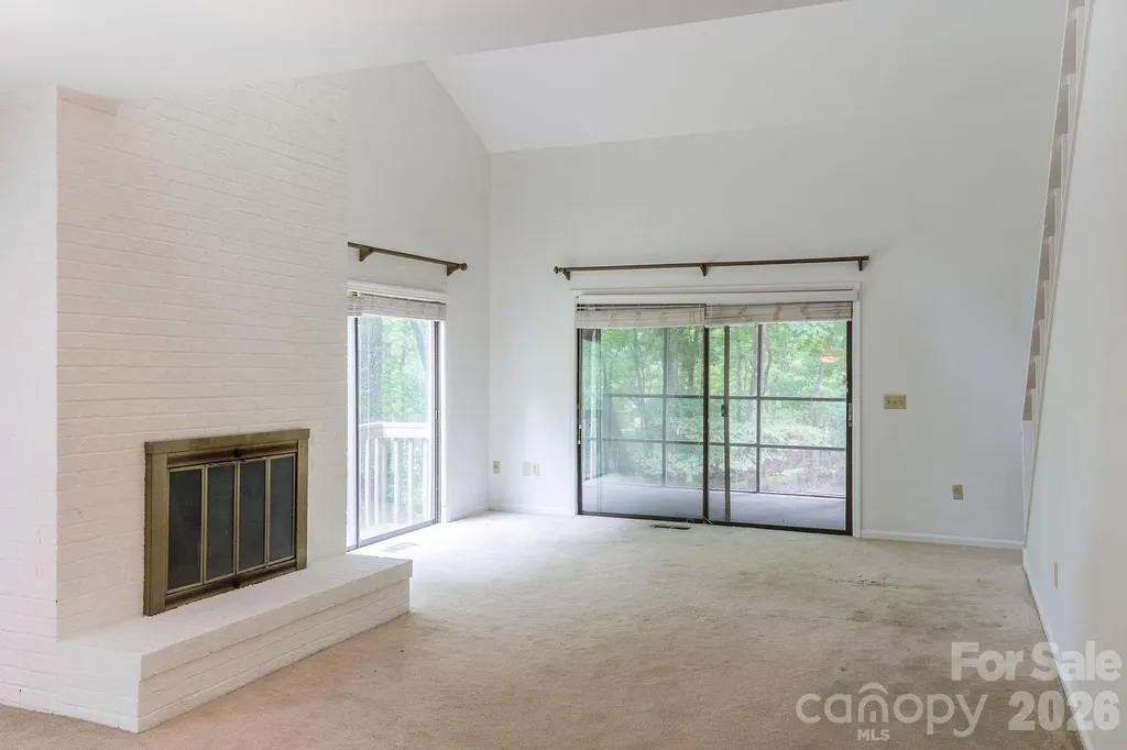 17 Knoll Drive Columbus NC 28722