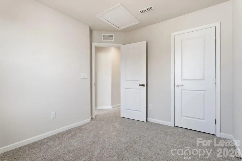 7024 Capstan Terrace Charlotte NC 28269