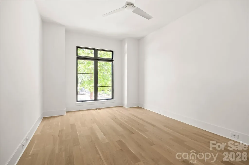 2005 Chatham Avenue Charlotte NC 28205