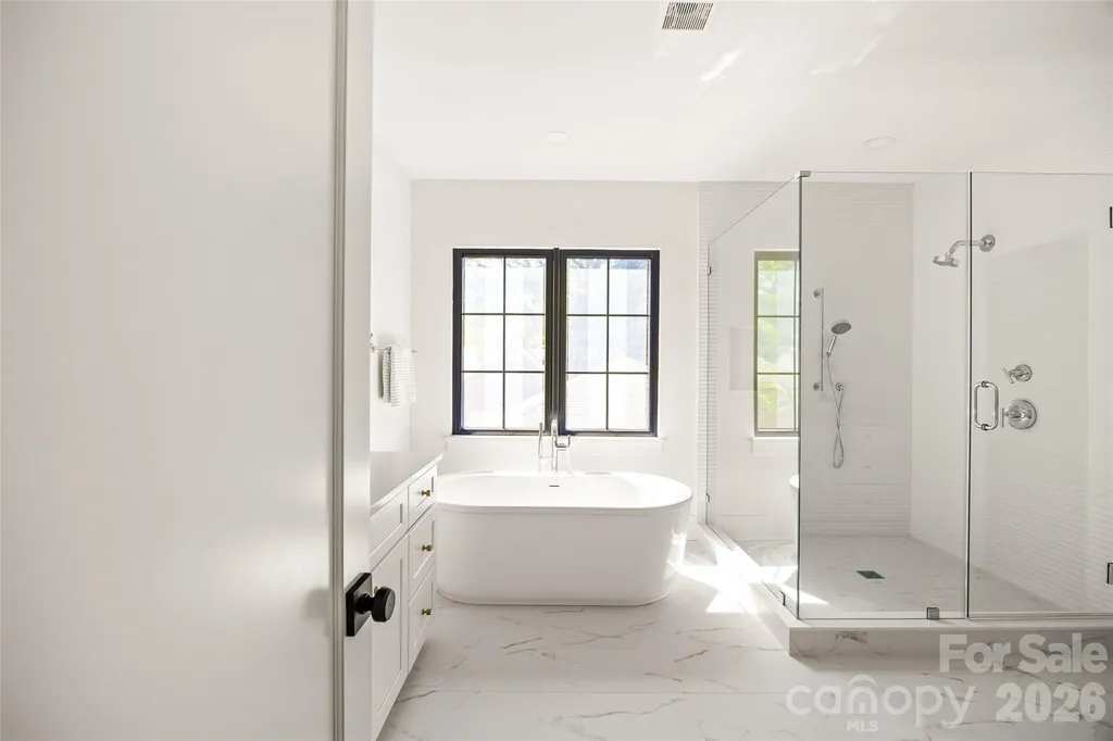 2005 Chatham Avenue Charlotte NC 28205