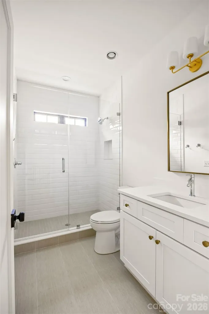 2005 Chatham Avenue Charlotte NC 28205