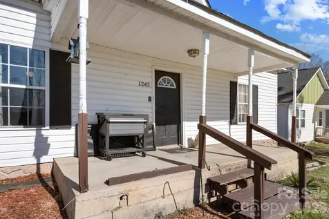 1242 W Airline Avenue Gastonia NC 28052