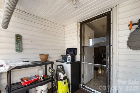 1242 W Airline Avenue Gastonia NC 28052