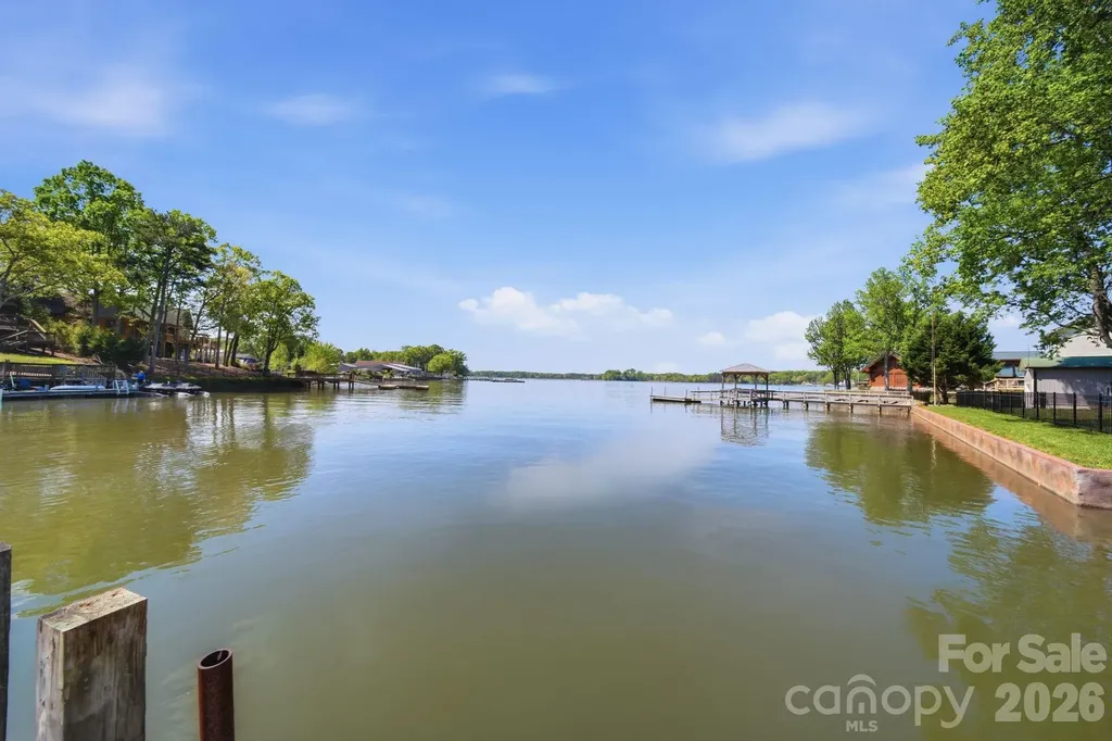 243 Shore Lane Lexington NC 27292
