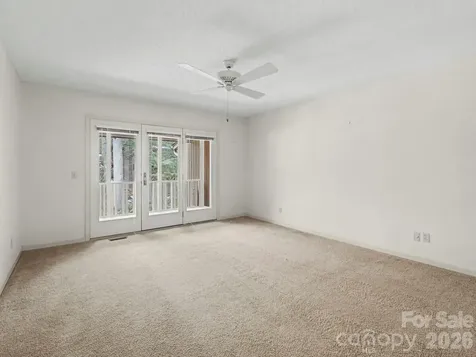 605 Red Oak Drive Hendersonville NC 28791