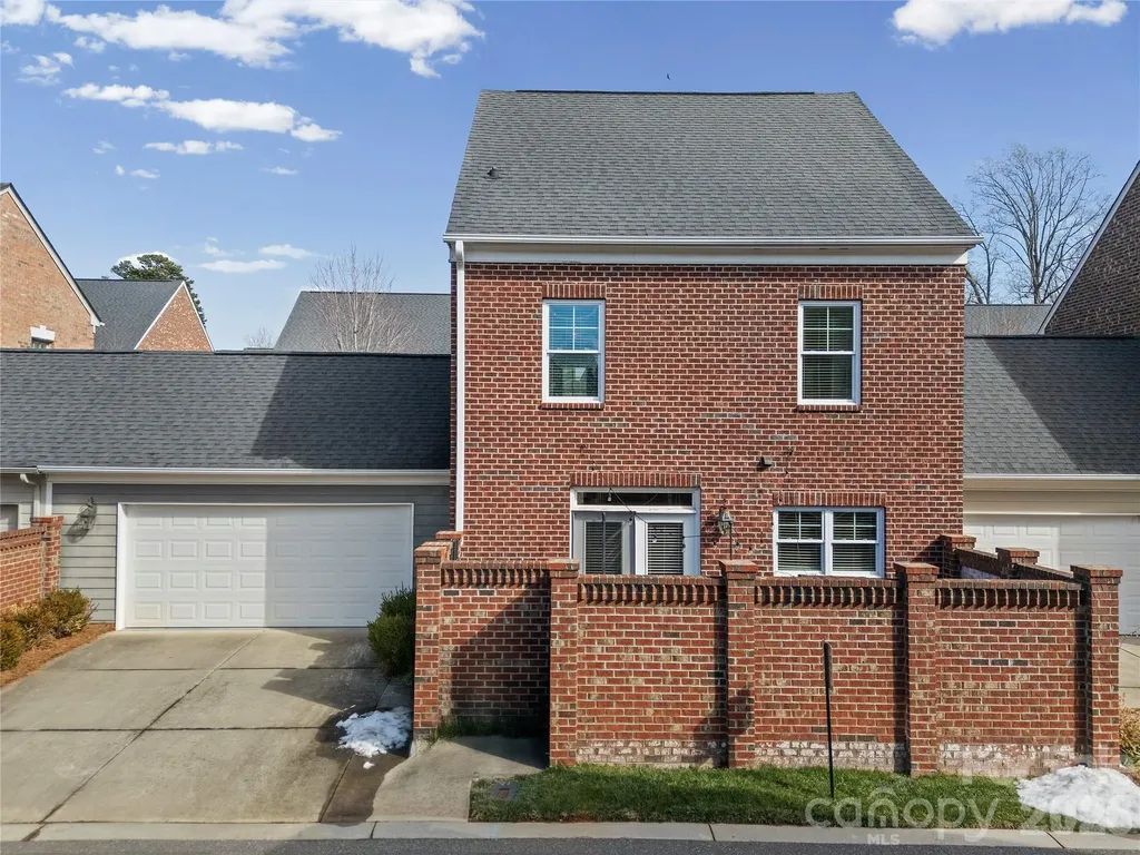 308 Rosemont Row Belmont NC 28012