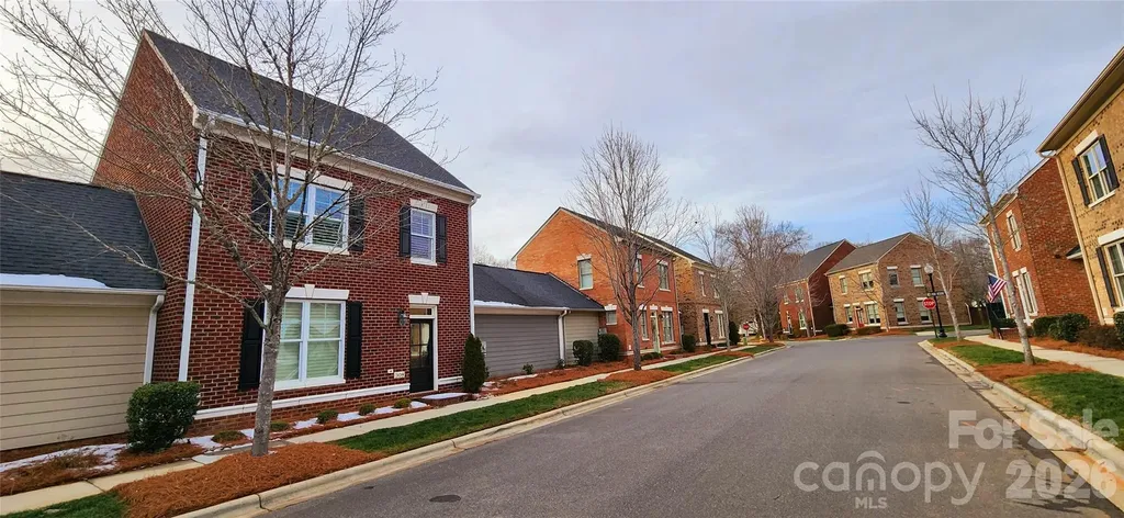 308 Rosemont Row Belmont NC 28012