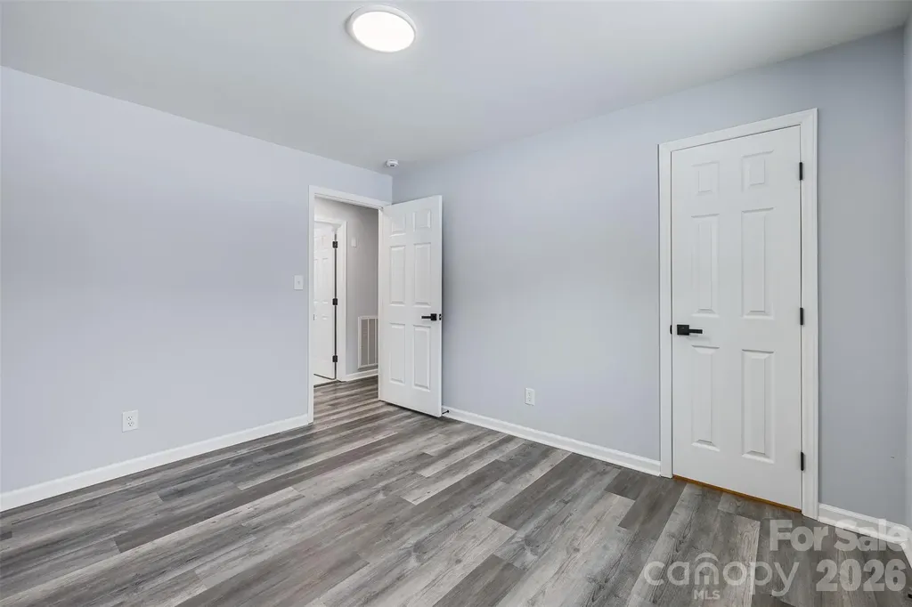 2621 Sherry Lane Gastonia NC 28054