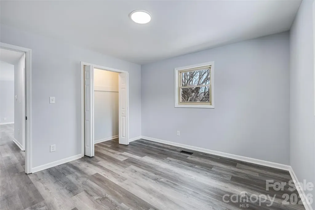 2621 Sherry Lane Gastonia NC 28054