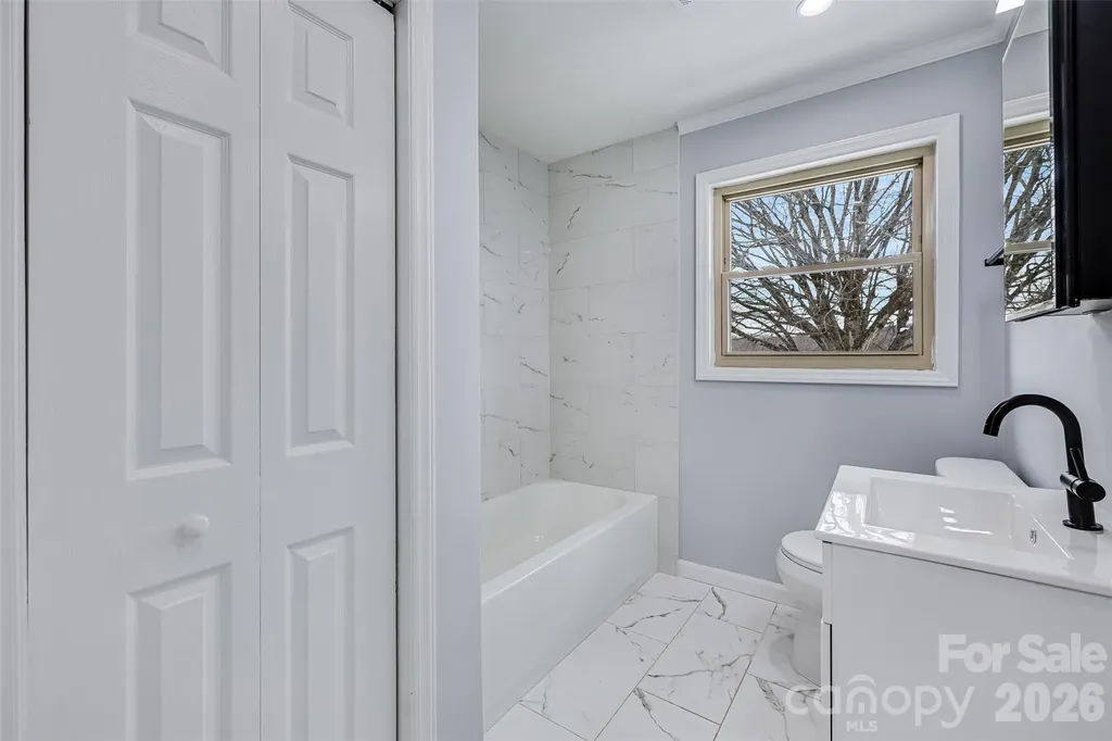 2621 Sherry Lane Gastonia NC 28054