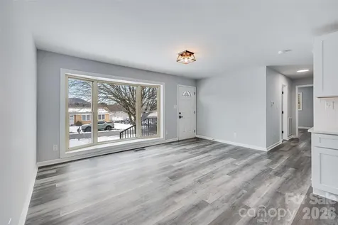 2621 Sherry Lane Gastonia NC 28054