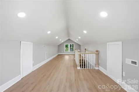 234 S Ervin Avenue Newton NC 28658