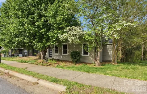 234 S Ervin Avenue Newton NC 28658