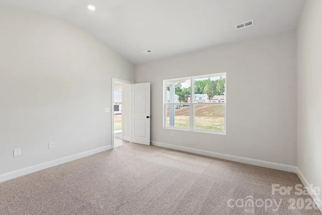 3630 Narrow Lane Charlotte NC 28215