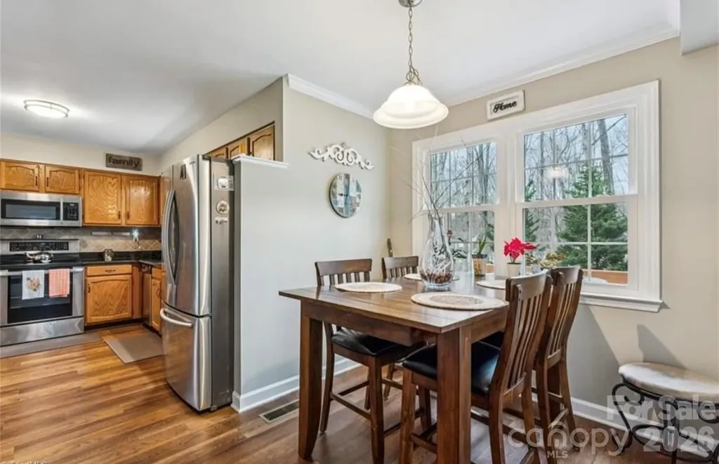 5220 Bridge Pointe Drive Clemmons NC 27012