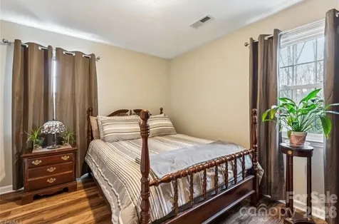 5220 Bridge Pointe Drive Clemmons NC 27012