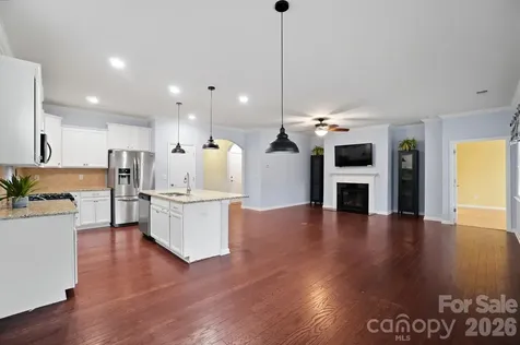 8028 Asher Chase Trail Lancaster SC 29720