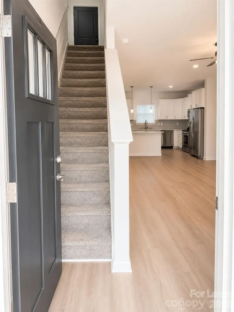 1144 Thayer Glen Court Charlotte NC 28213