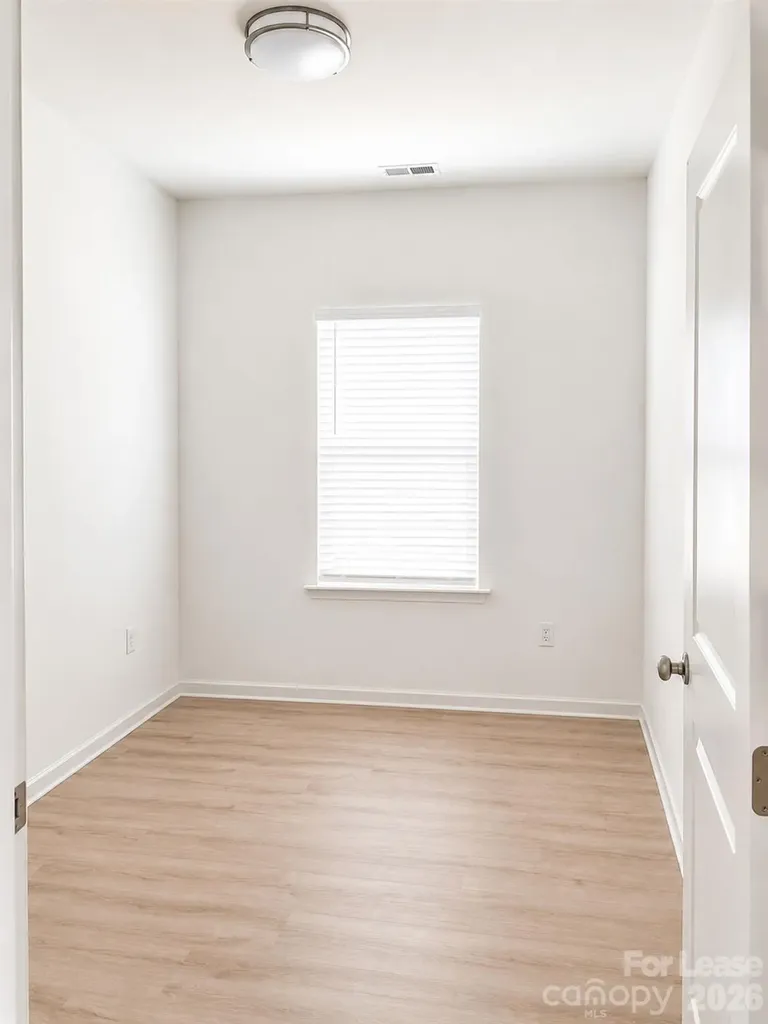 1144 Thayer Glen Court Charlotte NC 28213