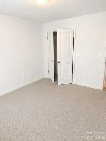 1144 Thayer Glen Court Charlotte NC 28213