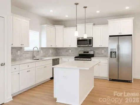 1144 Thayer Glen Court Charlotte NC 28213