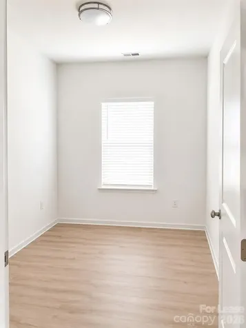 1144 Thayer Glen Court Charlotte NC 28213