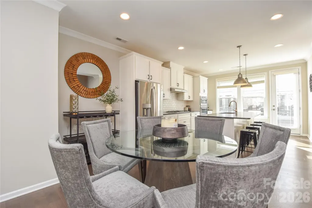 612 Tudor Park Way Charlotte NC 28211