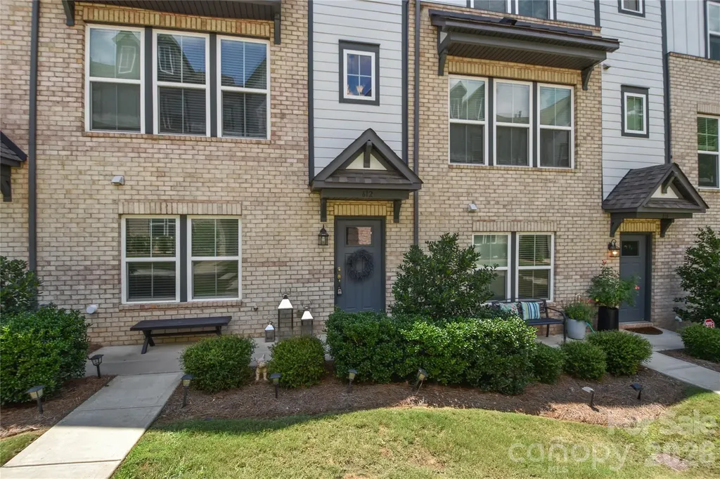 612 Tudor Park Way Charlotte NC 28211
