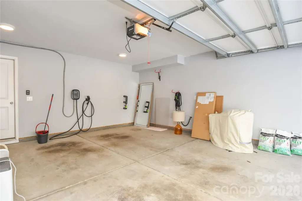 612 Tudor Park Way Charlotte NC 28211