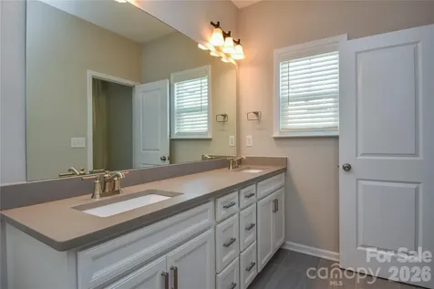 612 Tudor Park Way Charlotte NC 28211