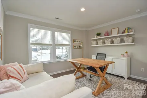612 Tudor Park Way Charlotte NC 28211