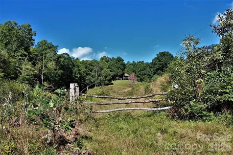 745 Broom Road Tuckasegee NC 28783