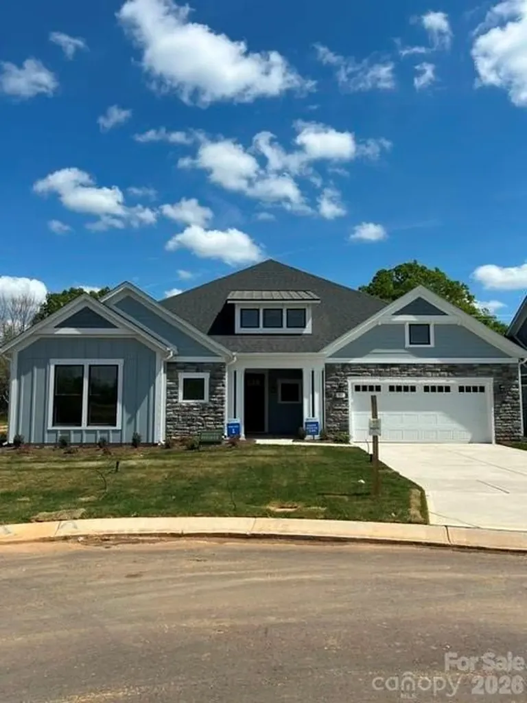 3015 Five Creek Road Charlotte NC 28213