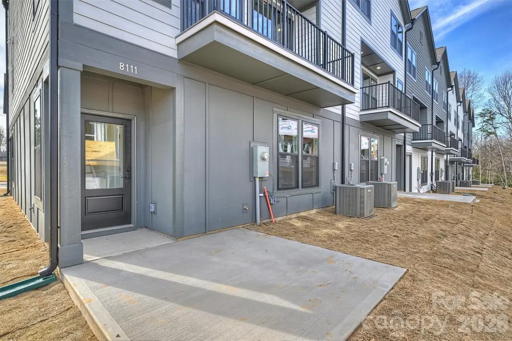 8006 Sansom Circle Charlotte NC 28213