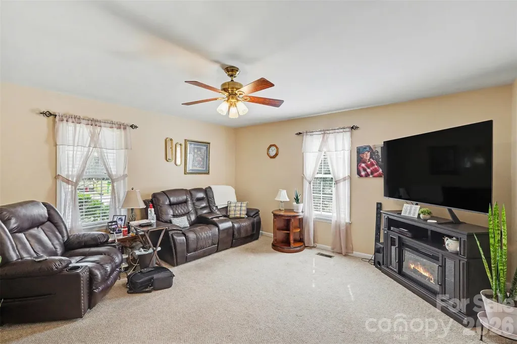 300 S Broome Street Waxhaw NC 28173